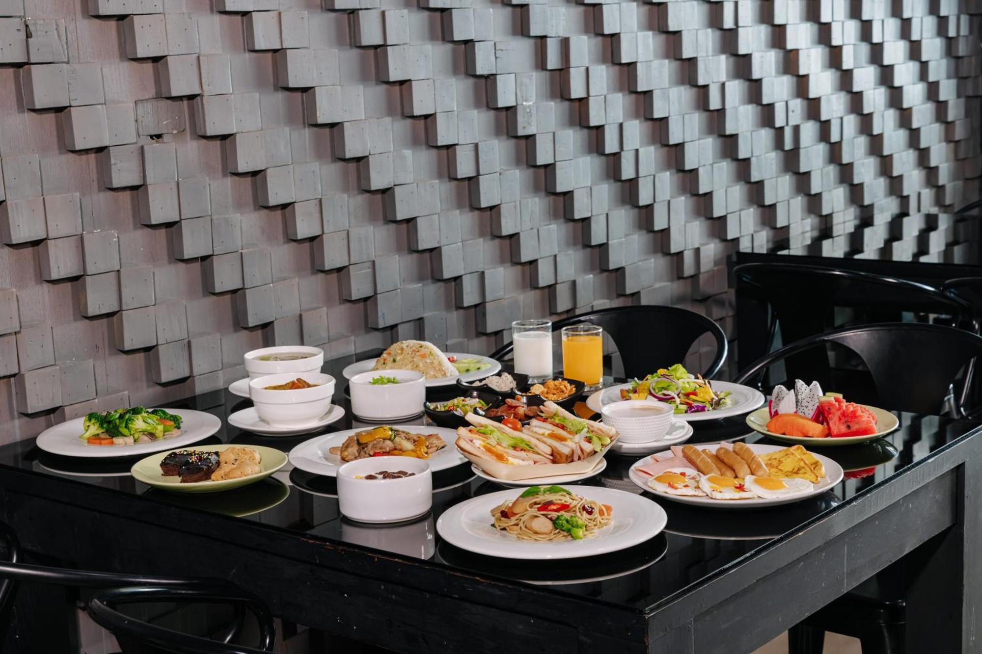 The Core Gallery Hotel Chiang Mai Buitenkant foto